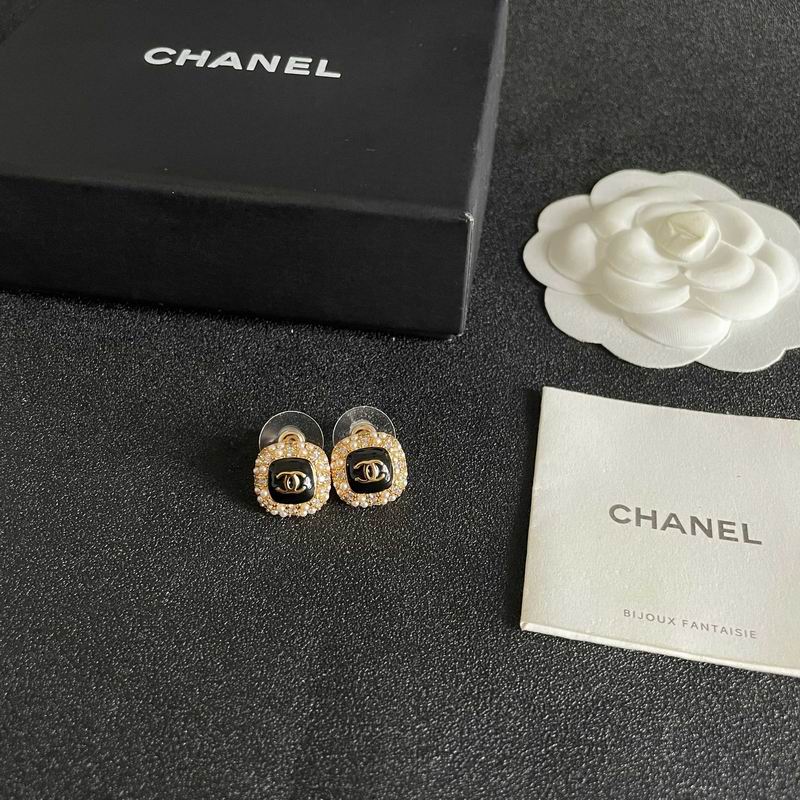 Chanel Earring 06yxs71